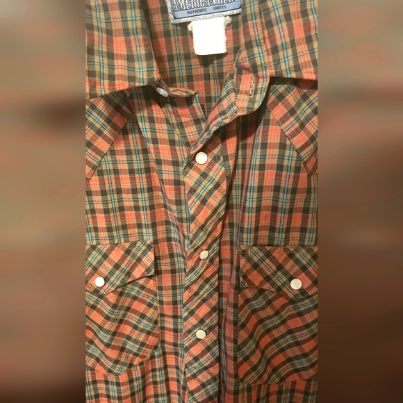 VINTAGE American Hero by Wrangler Men's Long Sleeve Snaps Western Shirt Size L - Picture 6 of 7